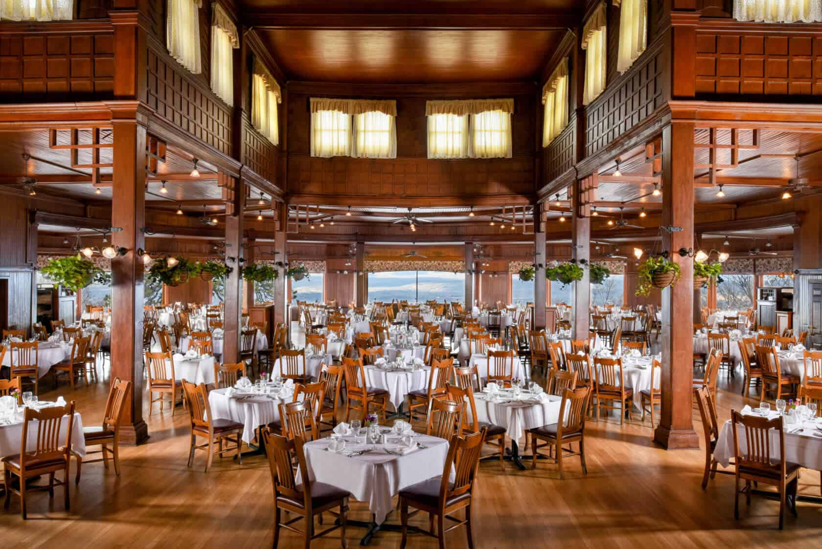 Mohonk Mountain House Dining Room Reviews
