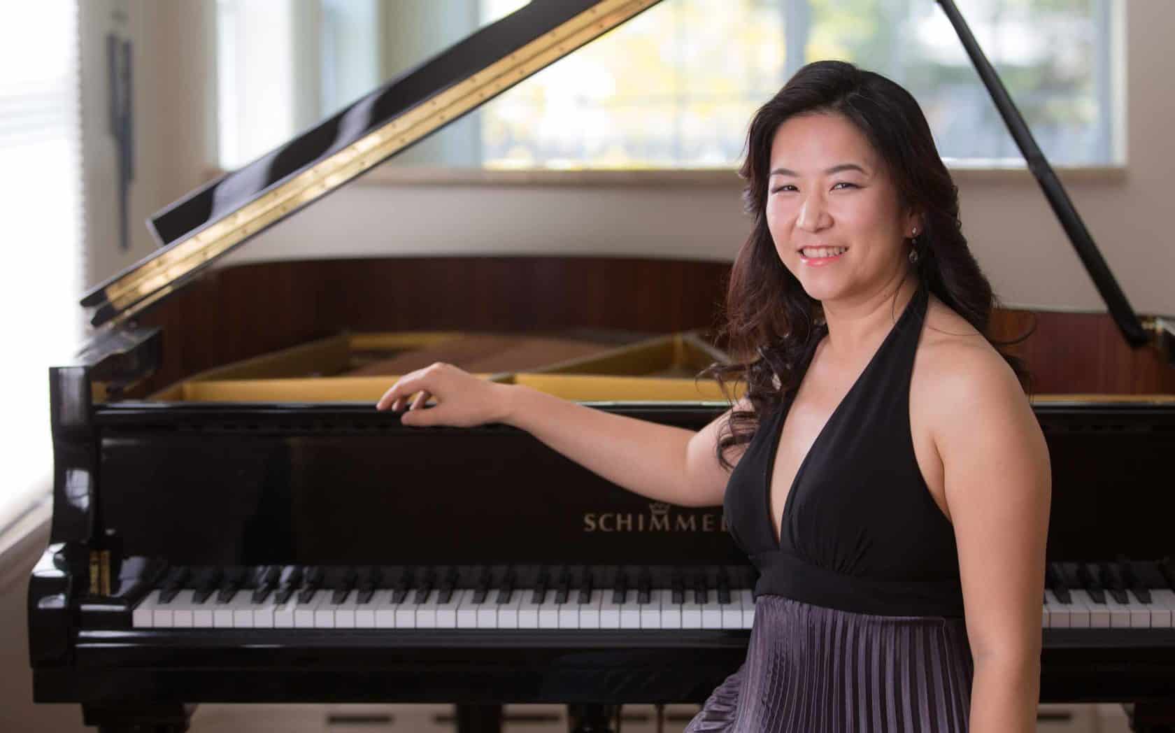 Yalin Chi pianist